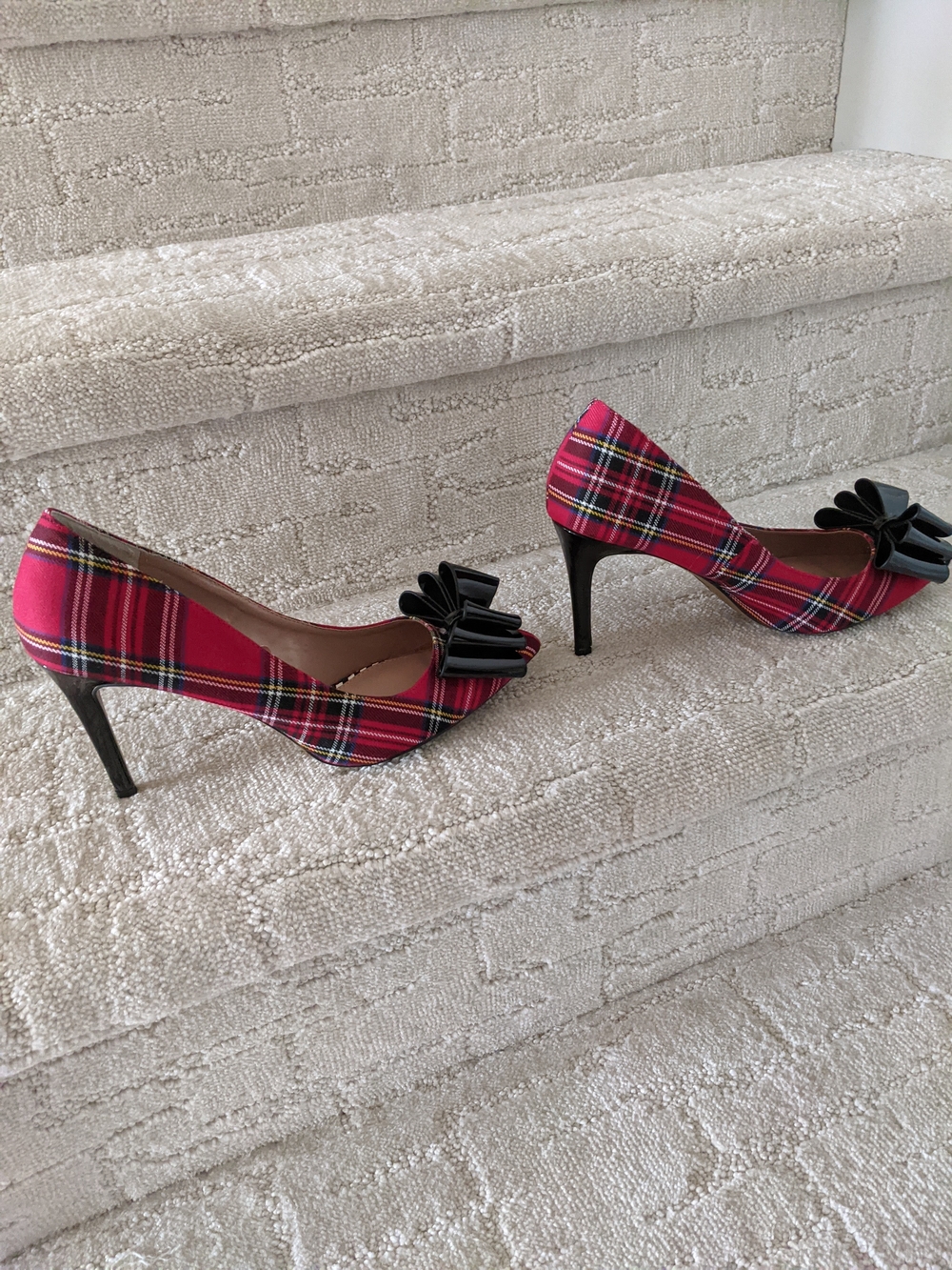 Betsey Johnson Red Plaid Pointed Toe Pumps with Black Bow
